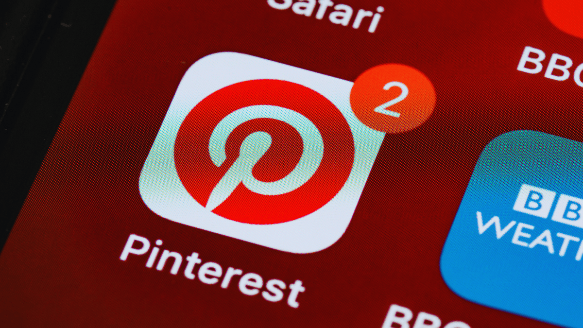 Pinterest Rolls Out GenAI Tools for Product Imagery to Advertisers